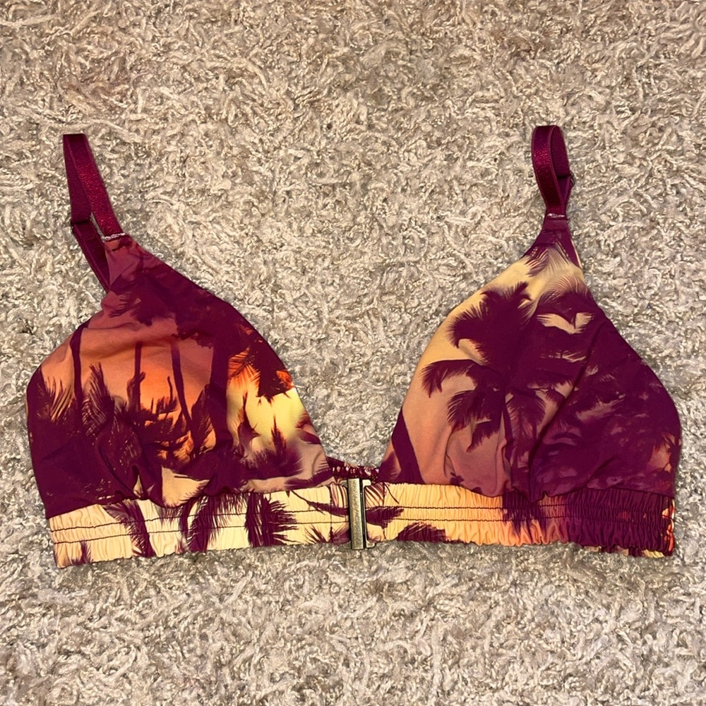 Medium Urban Outfitters Bikini Top